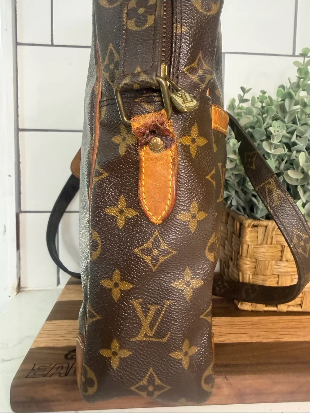Authentic Louis Vuitton Danube MM size crossbody (vintage)